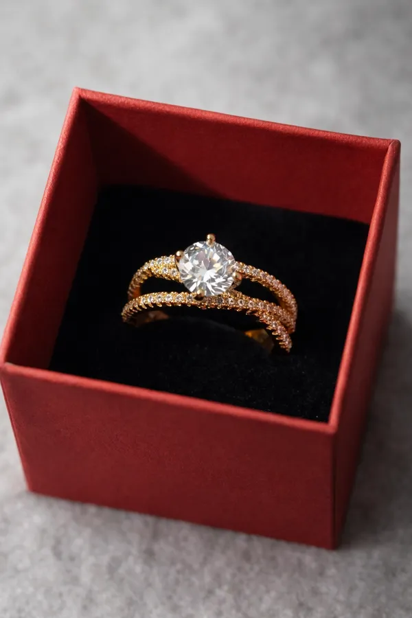 Gold_Trinity_Solitaire_Ring_For_Women